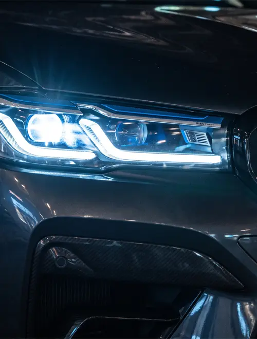 BMW десен фар